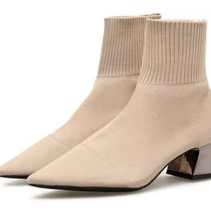 New! Chelsea ankle boots - beautiful light neutral color
